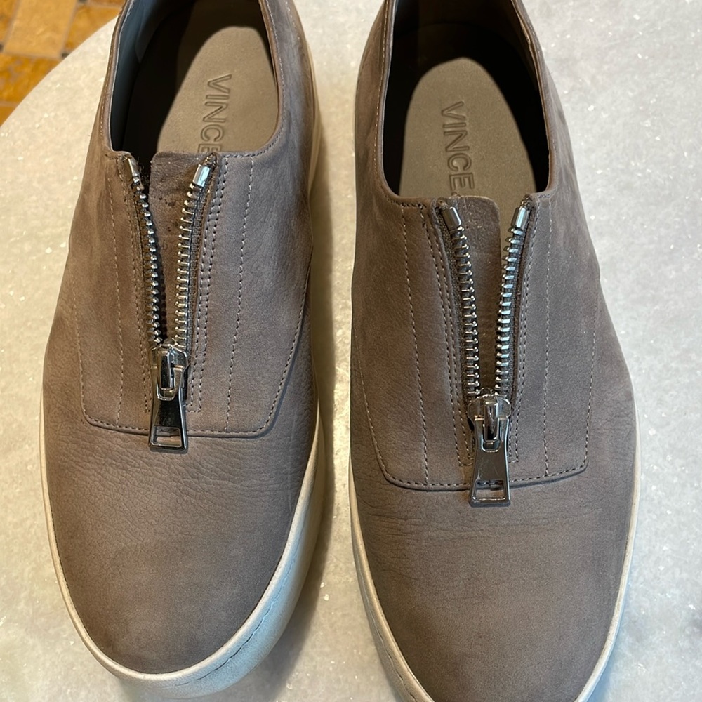 Vince sneakers